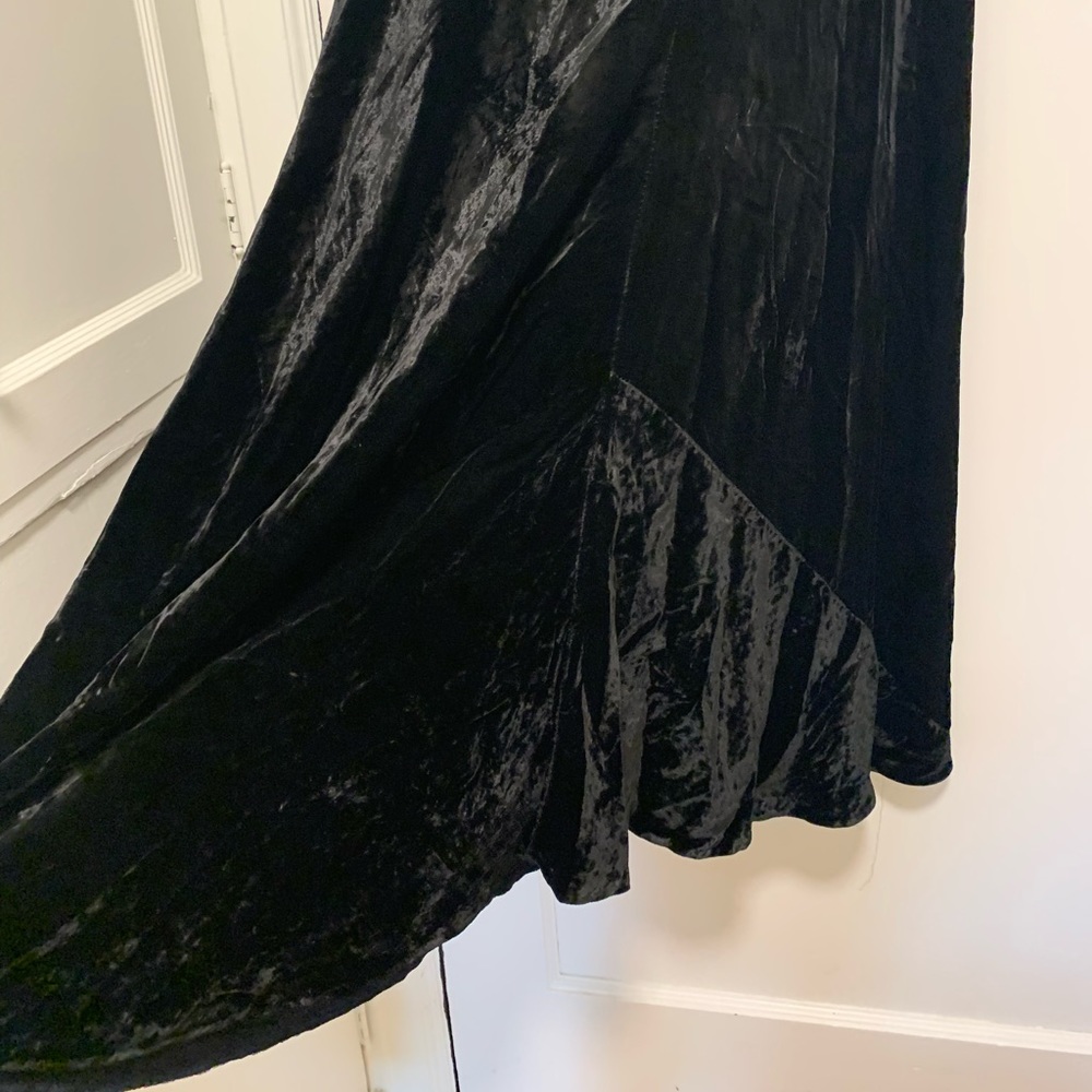 Vintage 70s long velvet black skirt - Picture 5 of 11